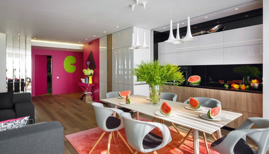 Яркий современный интерьер