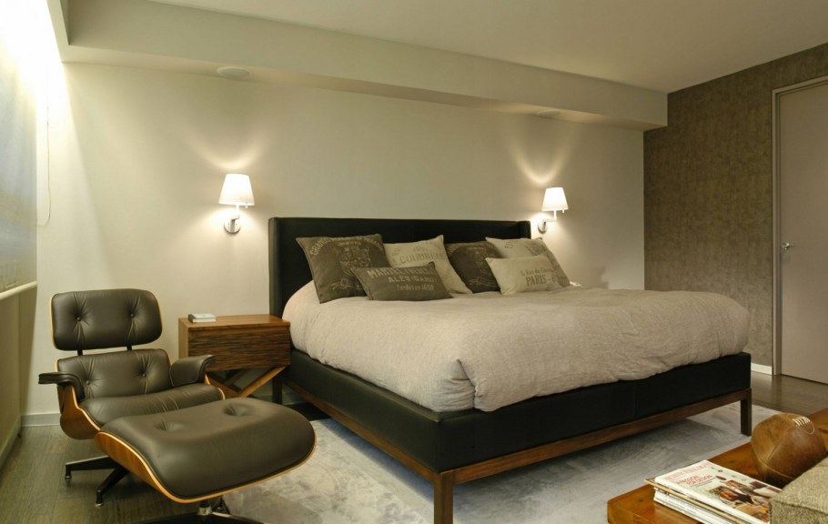 Прикроватные светильники для спальни на стену