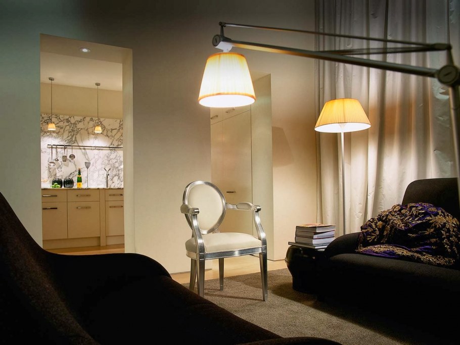 Прямое освещение торшер