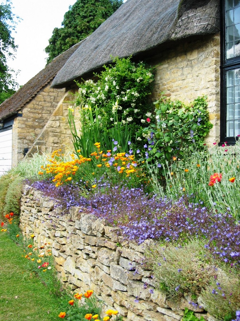 Сад в стиле Кантри