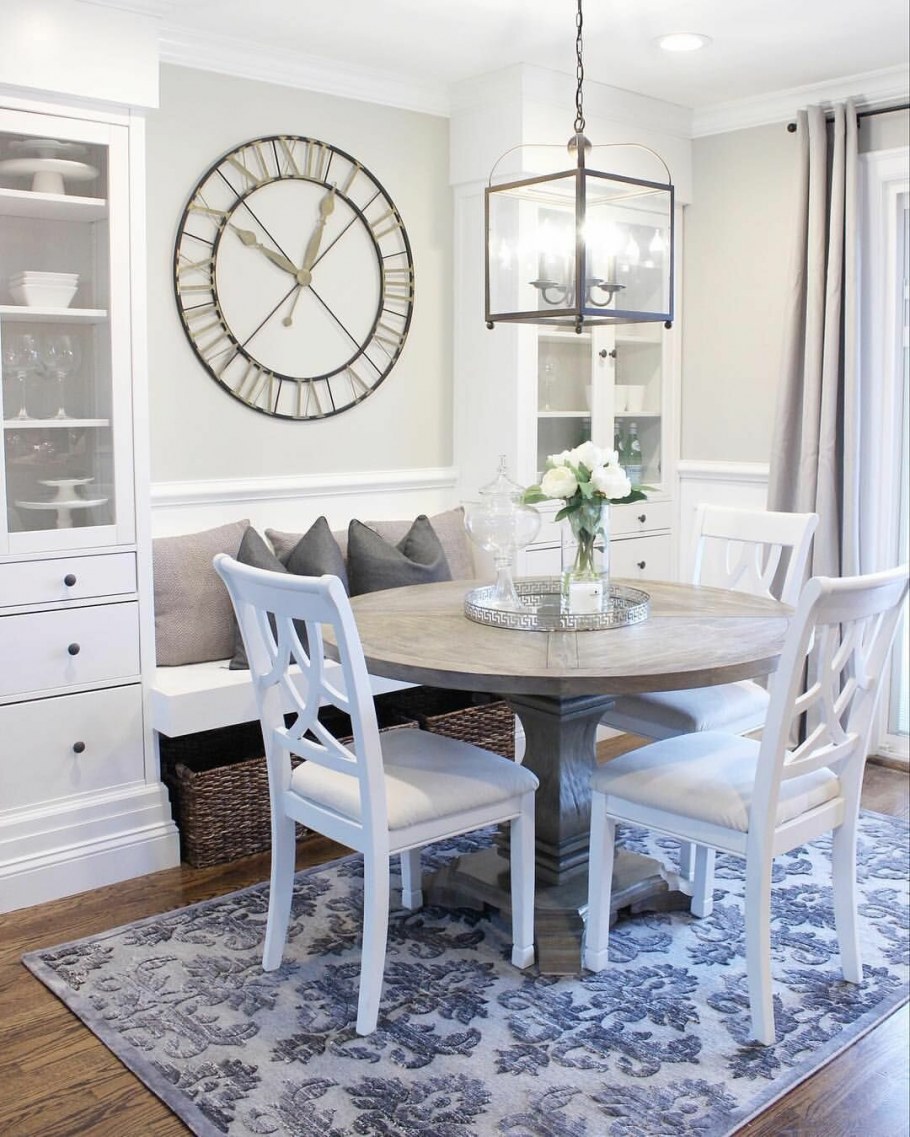 Обеденная зона на кухне