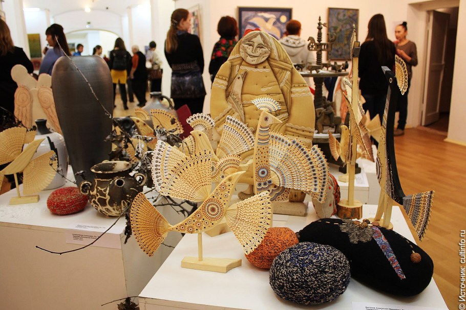 Выставка декоративно-прикладного искусства