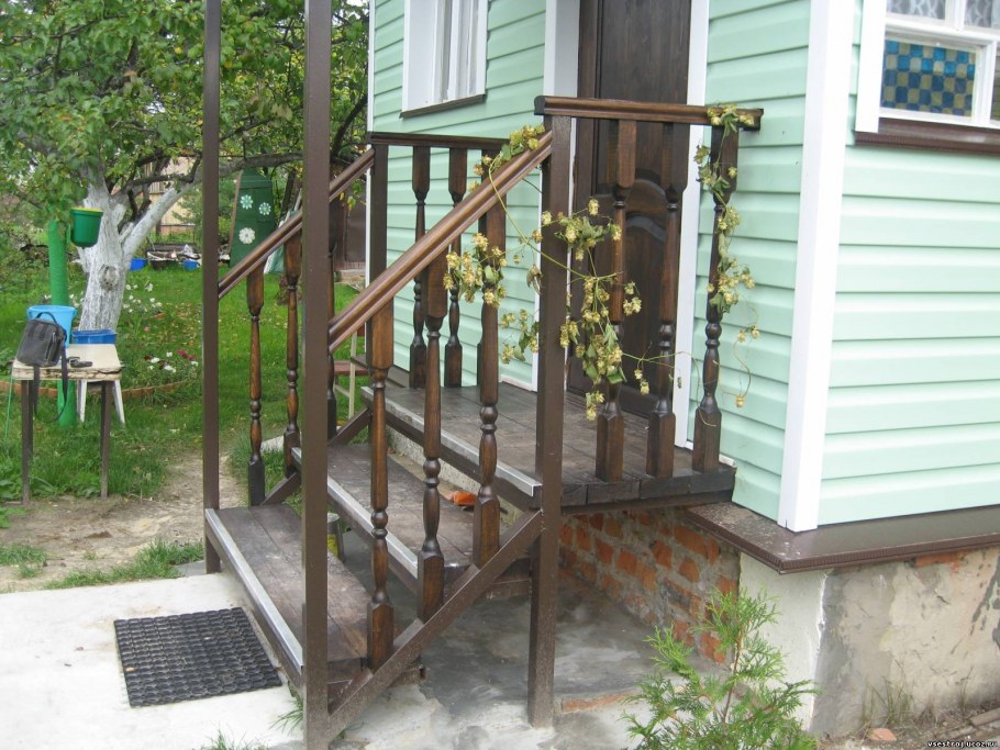 Крыльцо для дачного домика своими руками