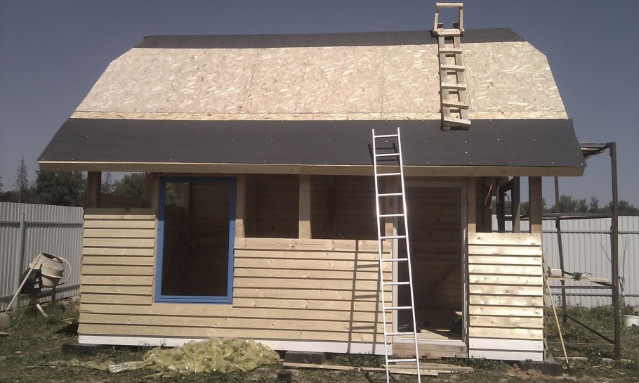 Летний дачный домик из ОСБ