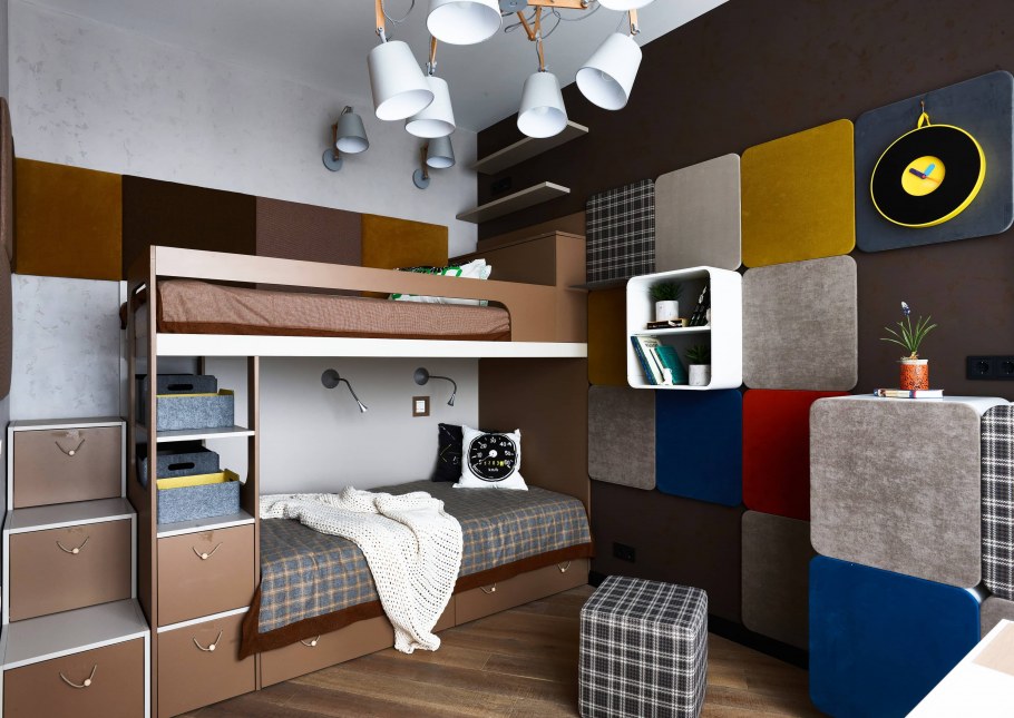 Спальня с двумя кроватями