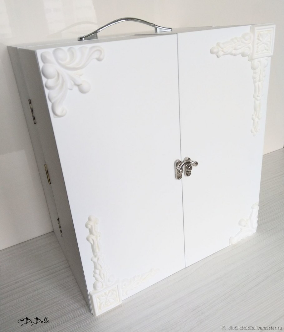 Шкаф чемодан для Блайз