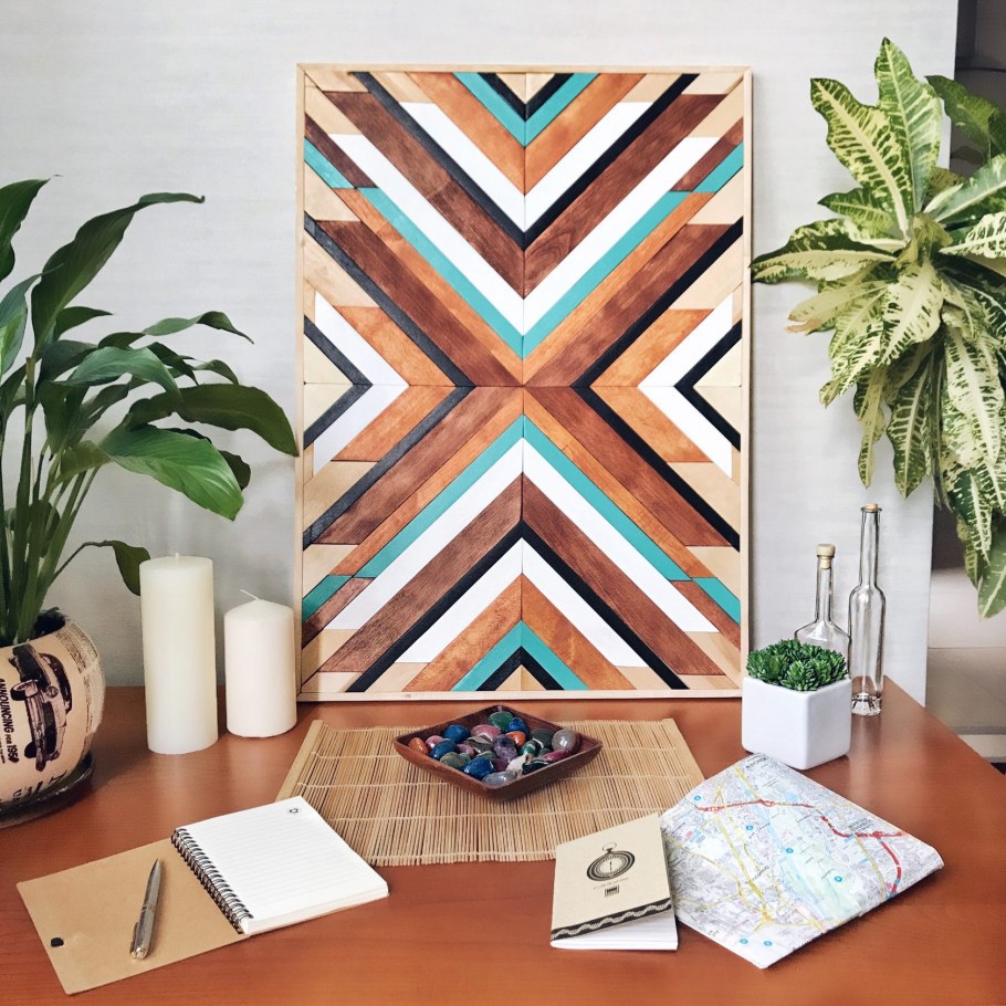 Декоративное деревянное панно