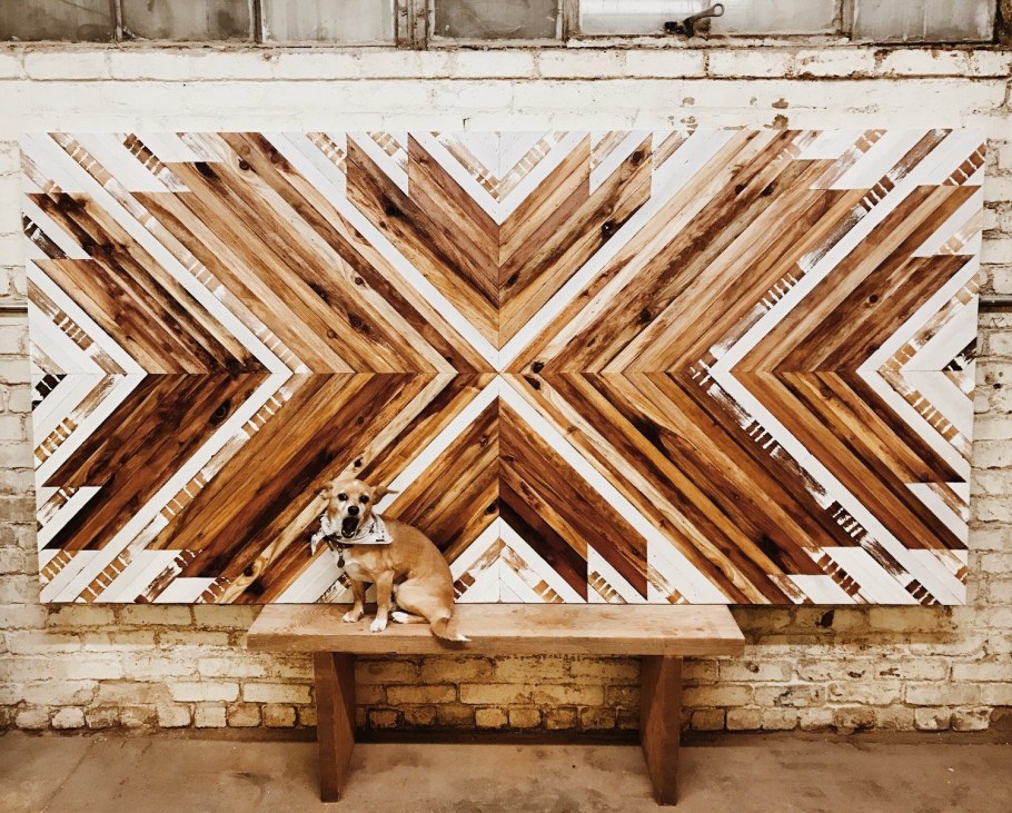 Декор из деревянных реек на стену