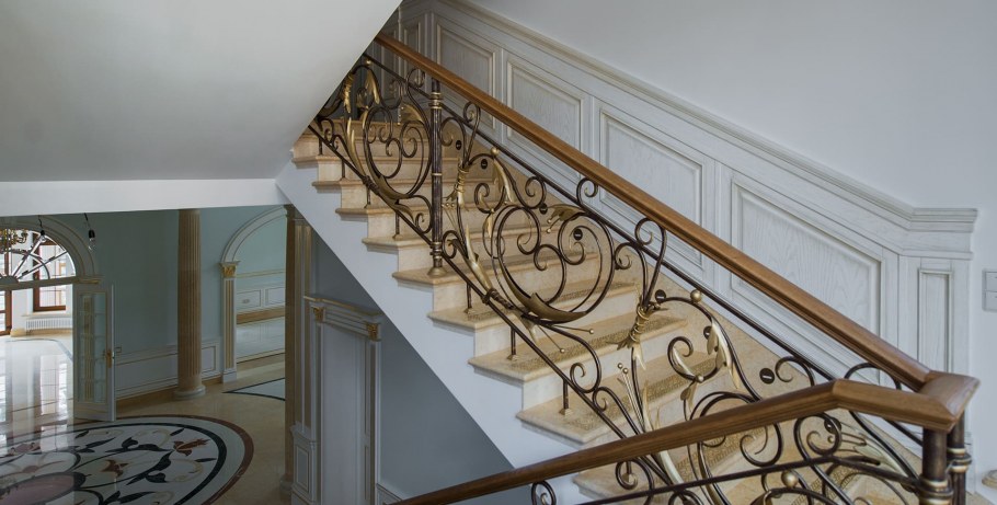 Отделка лестницы