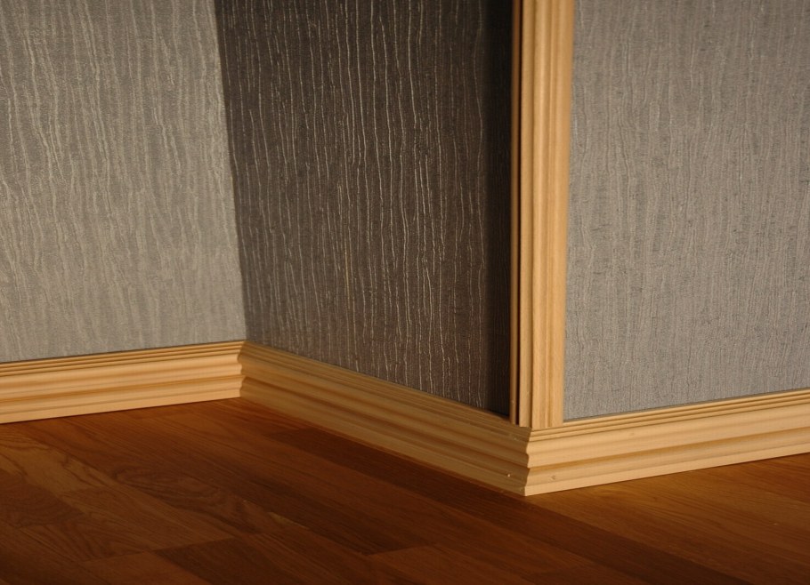 Плинтус 40 Valentino