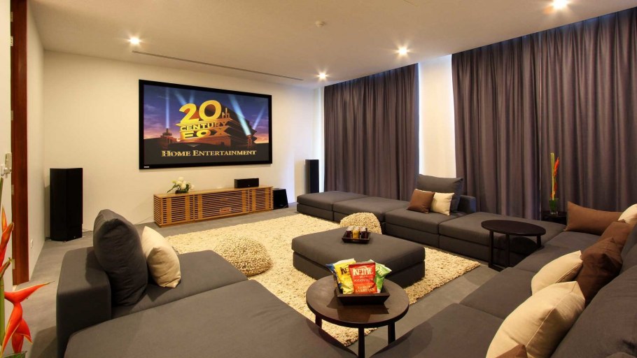 Гостиная с проектором