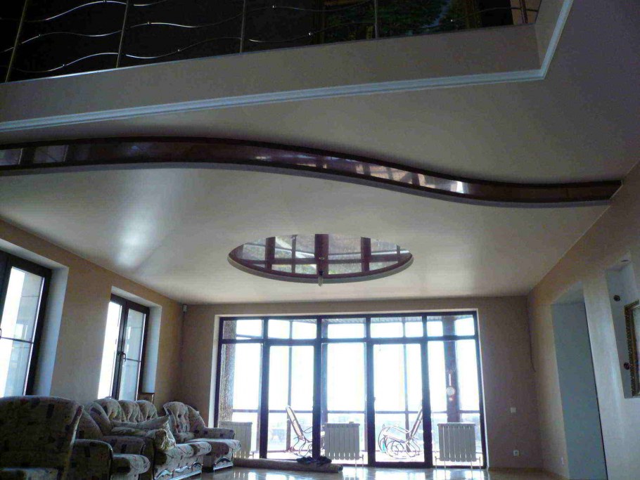 Разноуровневый натяжной потолок