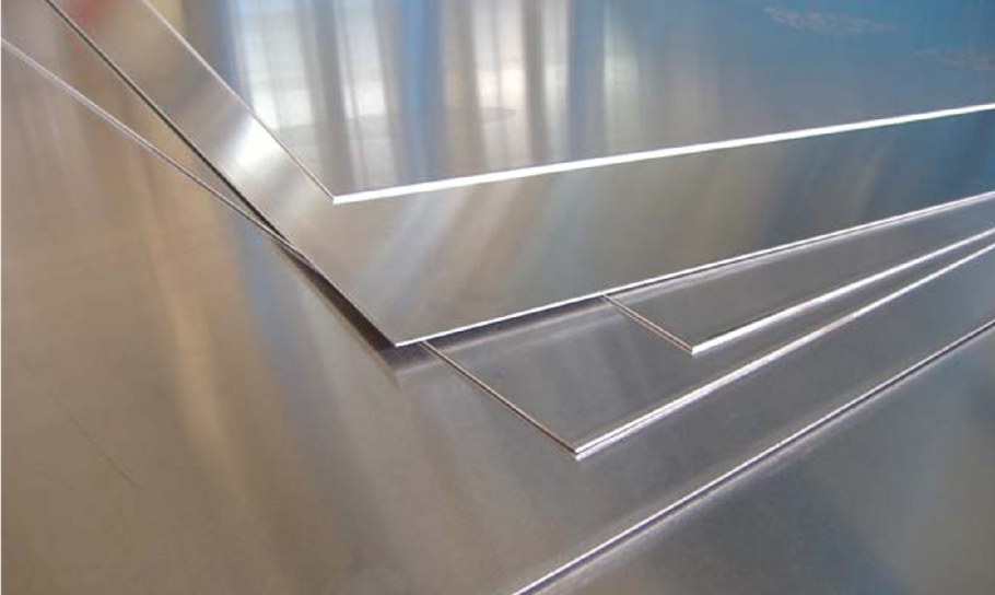 Металлические листы для обшивки стен