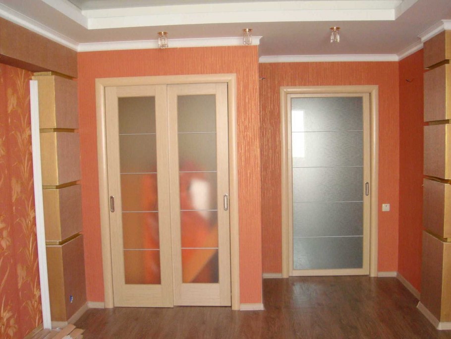 Двери книжка межкомнатные 600х2000