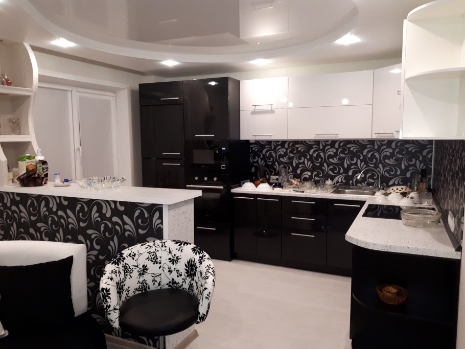 Дверной проем на кухню