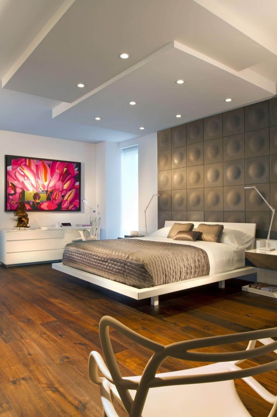 Натяжные потолки в интерьере