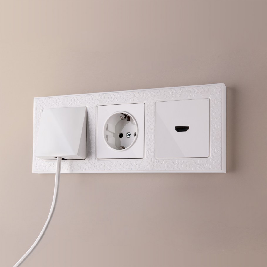 Розетка с заземлением, безвинтовой зажим wl01-10-01 Werkel белая