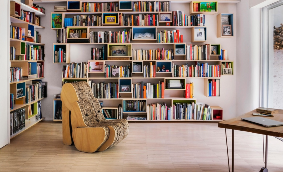 Книжные полки