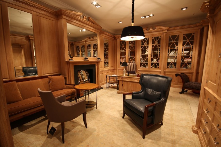 Бюро в интерьере