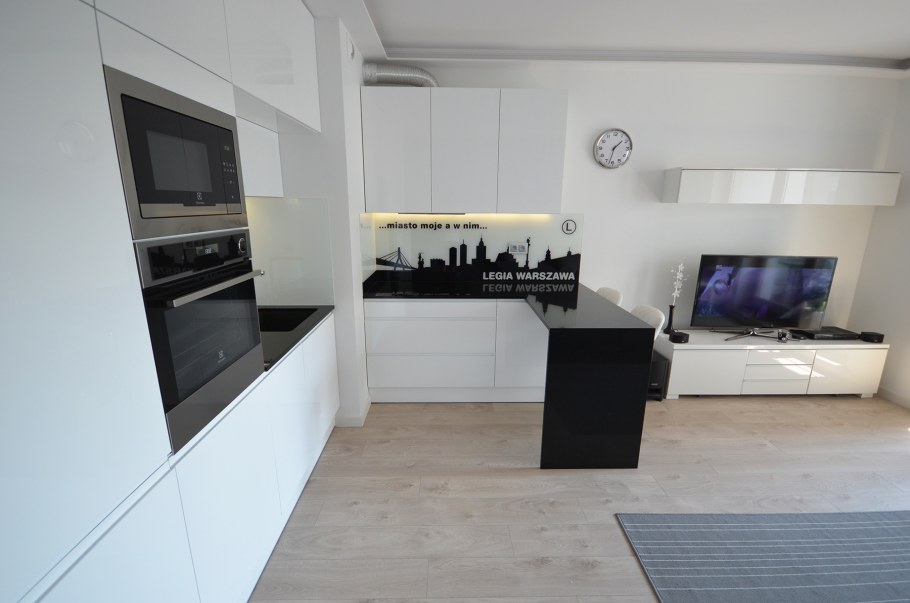 Дизайн прямоугольной кухни