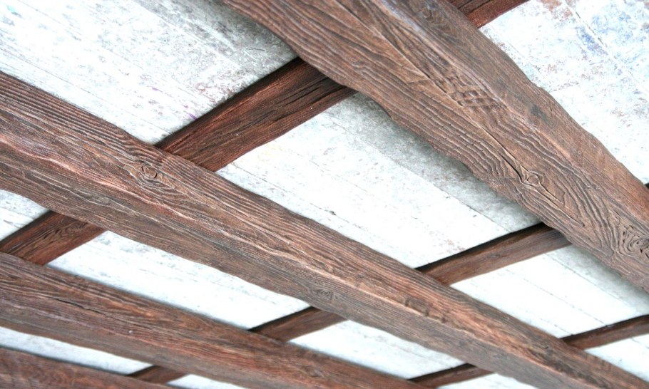 Полиуретановые балки 90 х 150