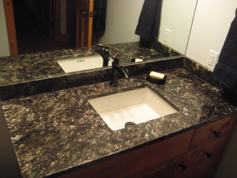 Керамогранит Calacatta Goldie qua Granite