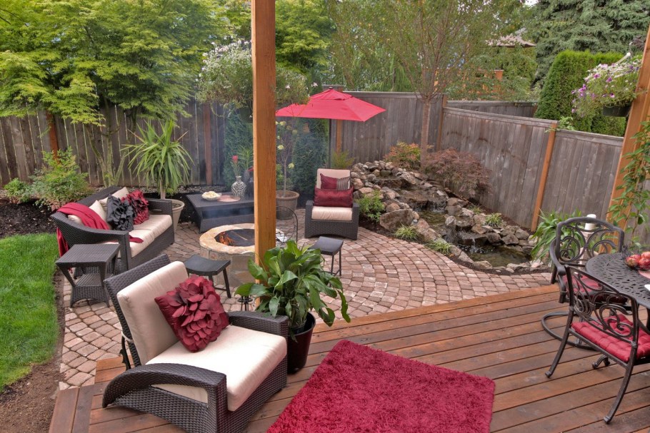 Уютный уголок на даче