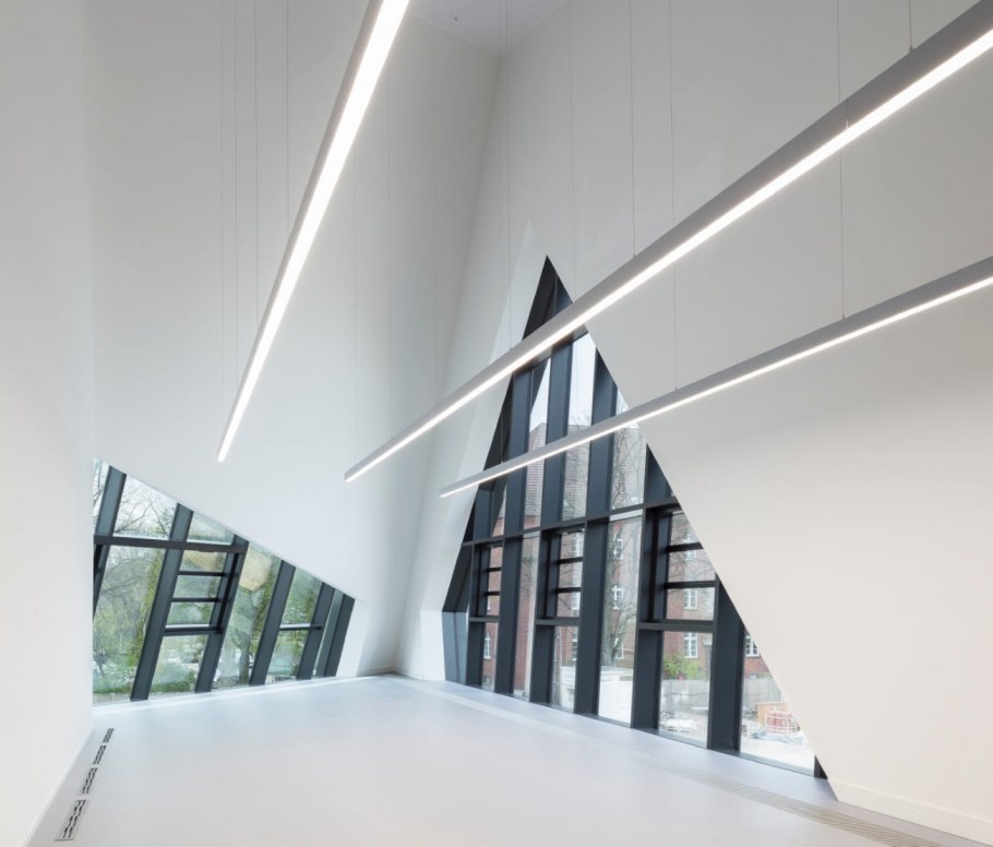 Линейный светильник HOKASU s50