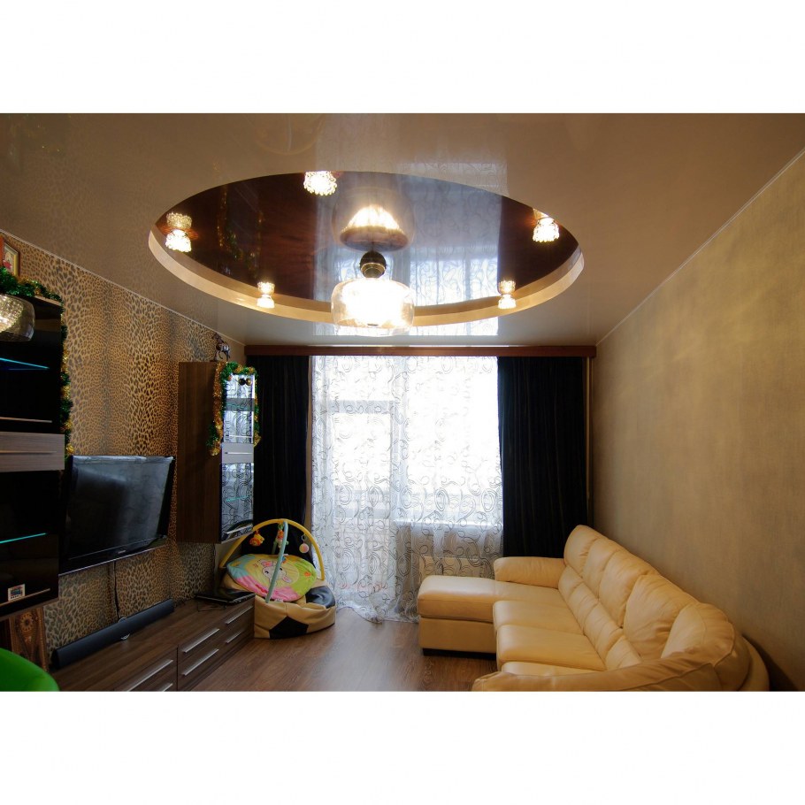 Потолки для маленького зала