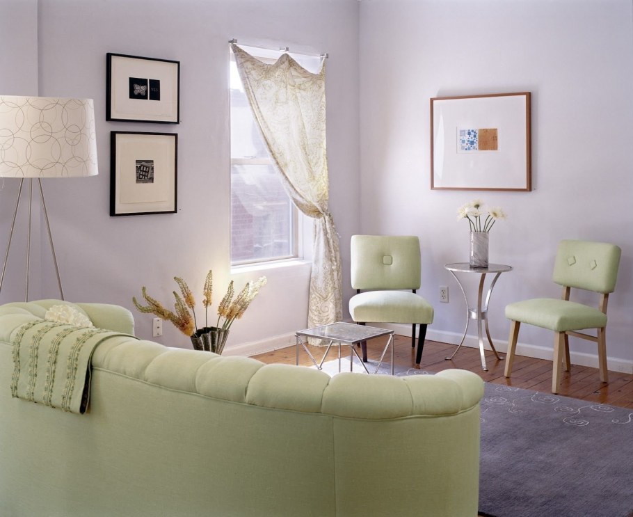 Светлые оттенки стен