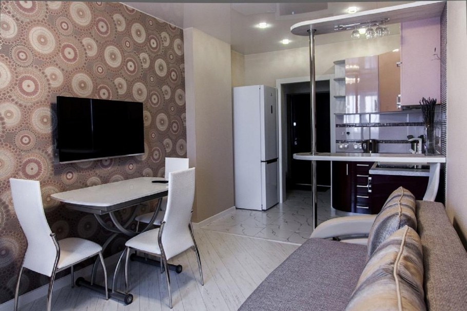 Table в малосемейке