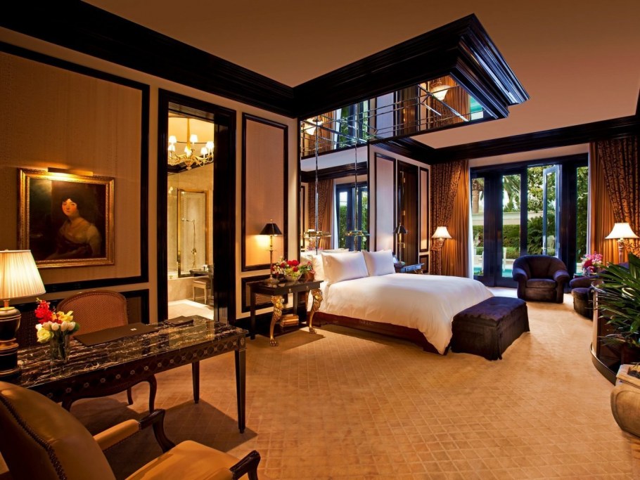 Спальня в особняке