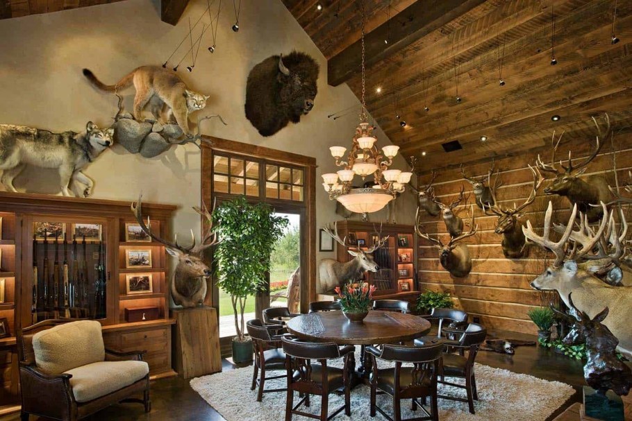 Домик в охотничьем стиле