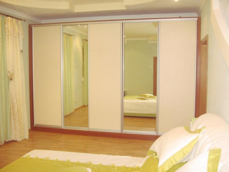 Наполнение шкафа