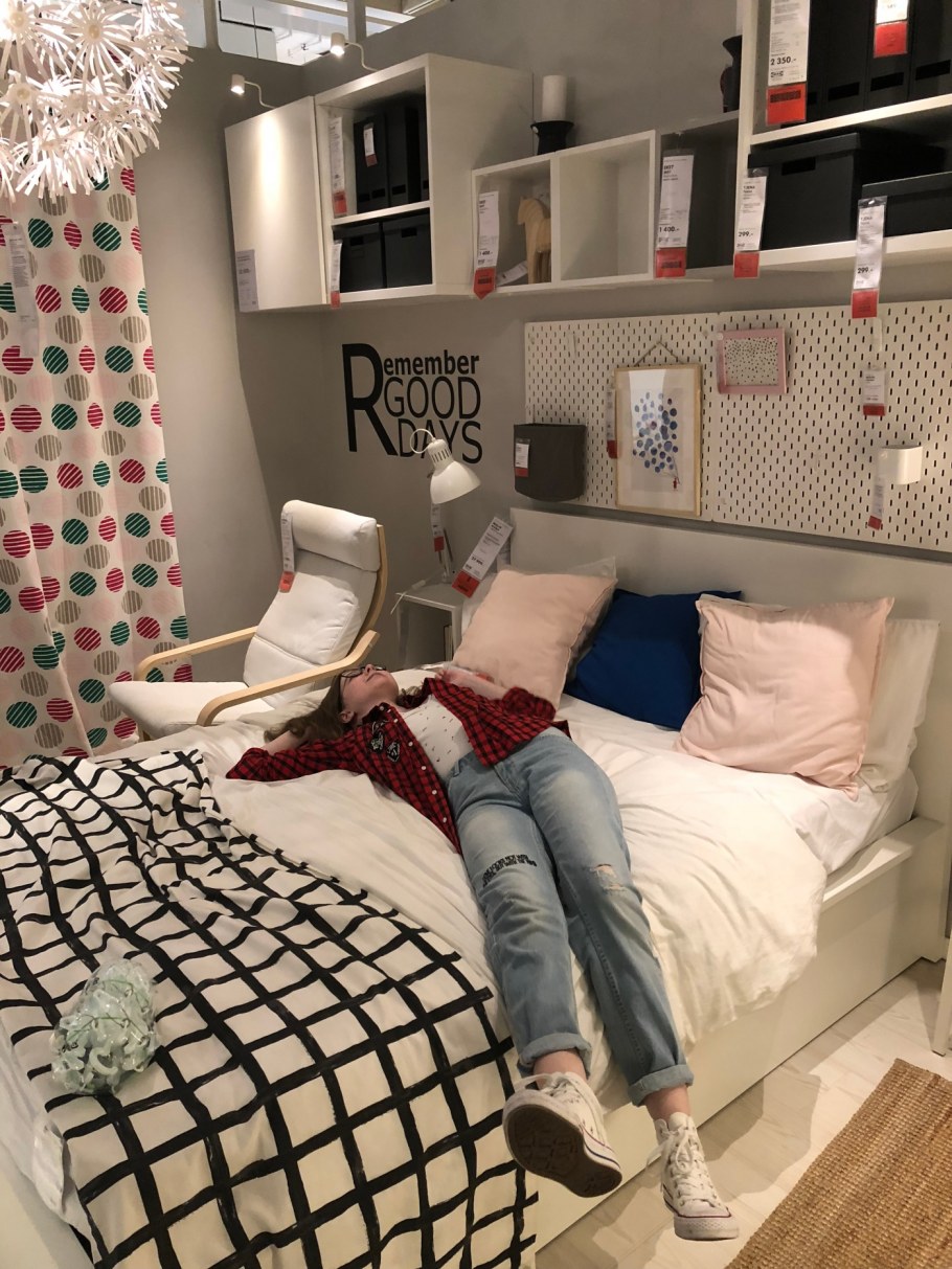 Необычные спальни