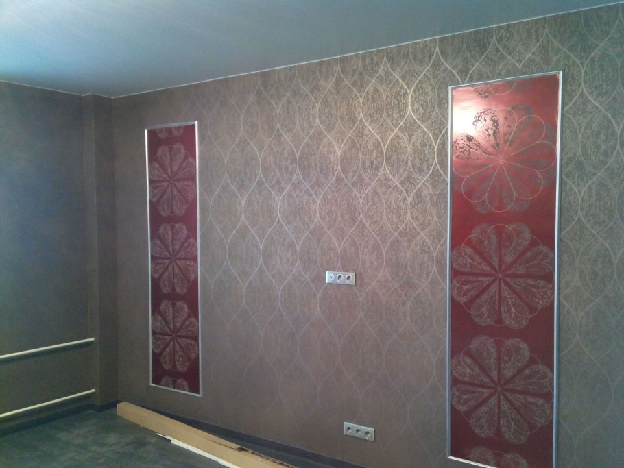 Поклейка обоев