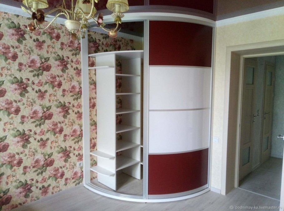 Удобный шкаф