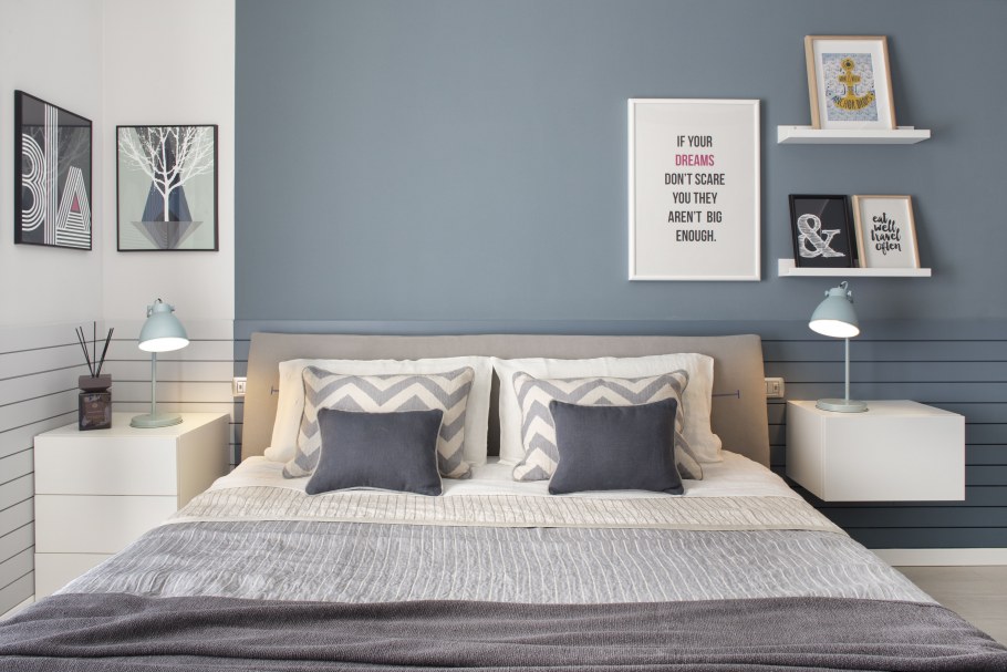 Спальня в серых оттенках