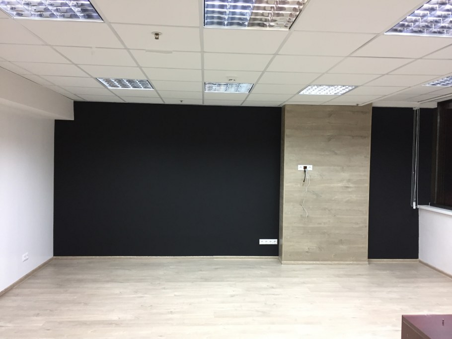 Магнитная стена в офисе