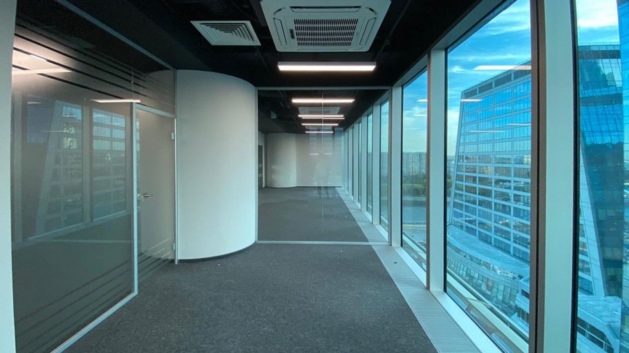 Офисные помещения в Империя Тауэр