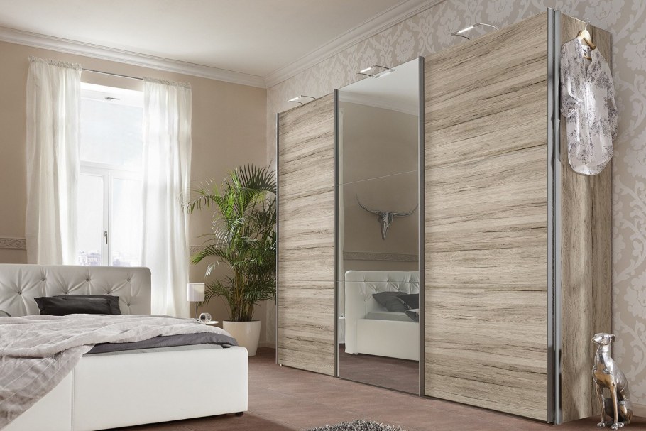 3х дверный шкаф Марбелла