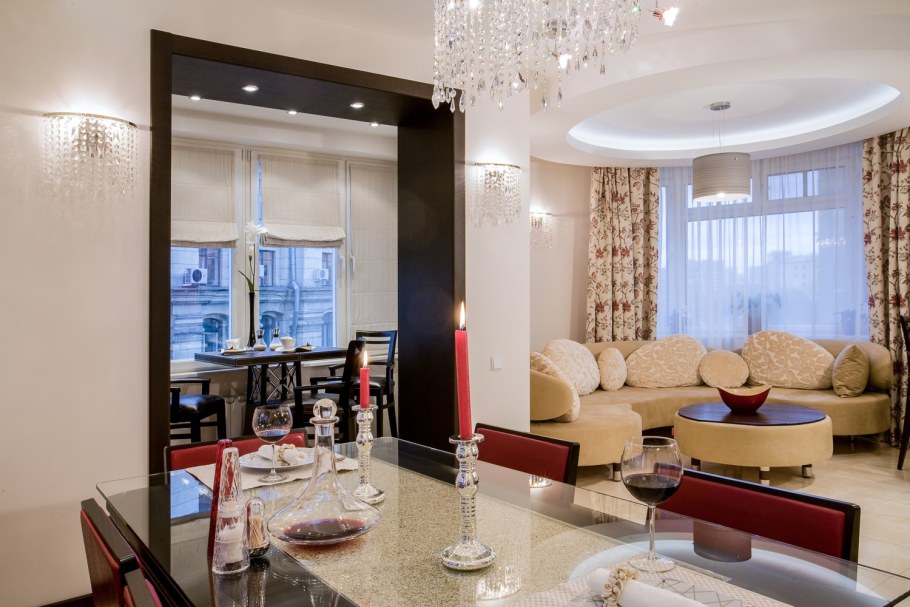 Гостиная с эркером совмещенная с кухней