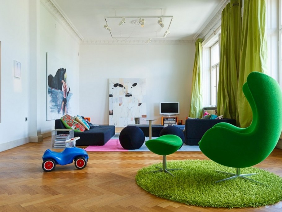 Изумрудное кресло в интерьере