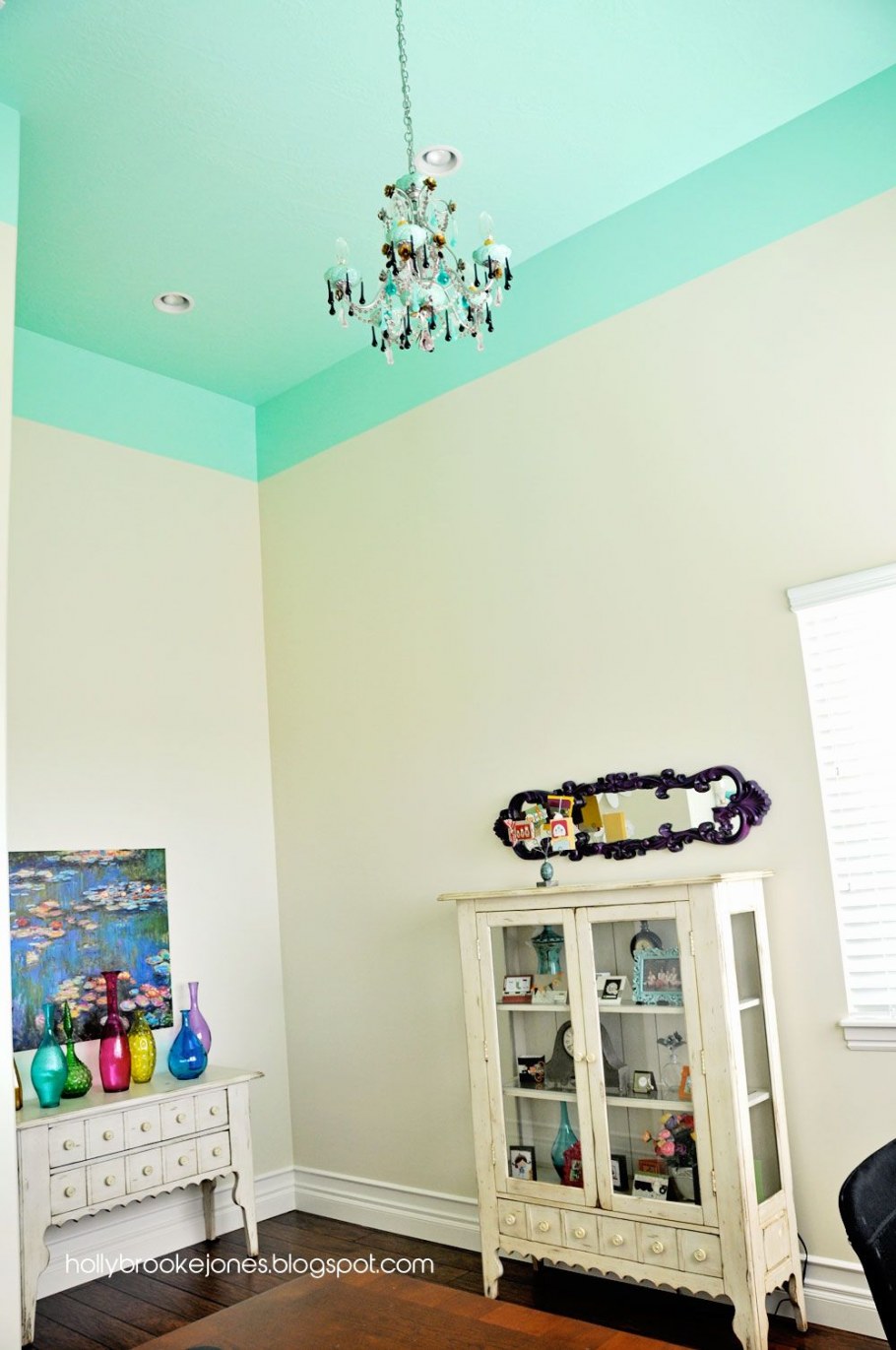 Римские шторы бирюзового цвета в интерьере