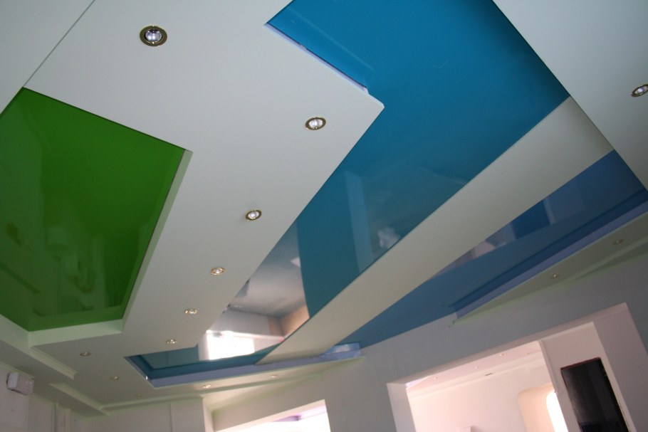 Волнистые натяжные потолки