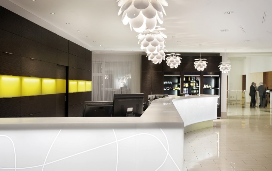 Современный ресепшн хайтек