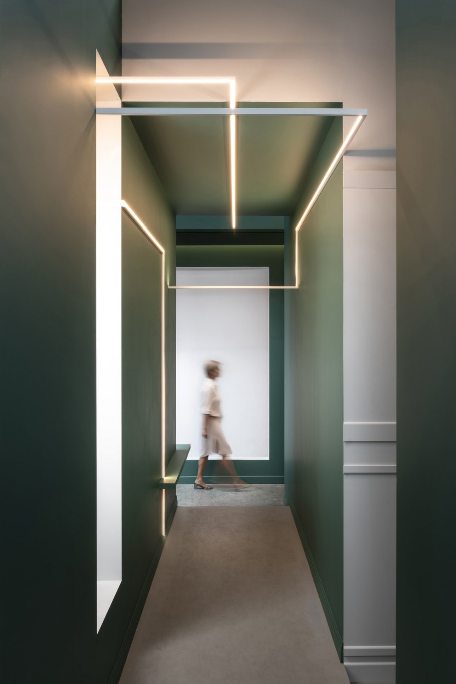 Карниз Orac Decor cx190