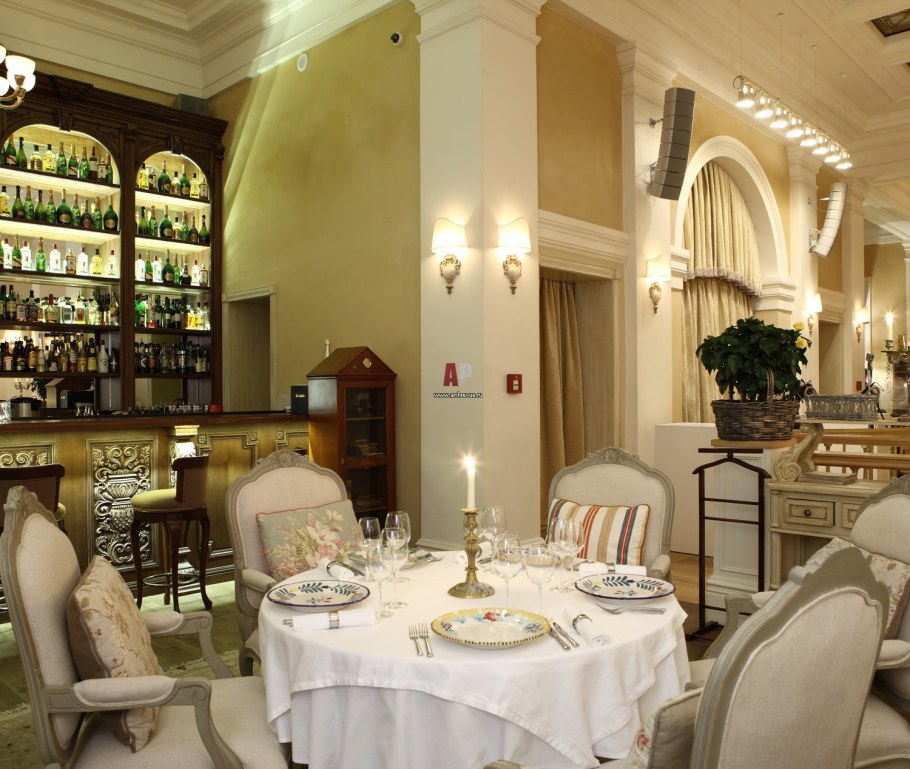 Ресторан Георг 5 в Париже