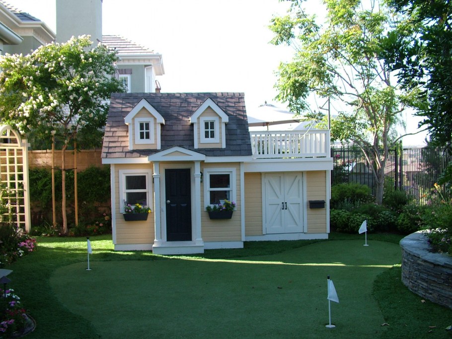 A big House a little House