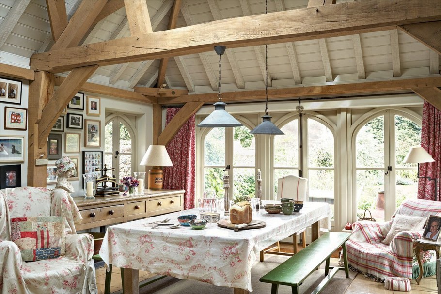 Комната в деревенском стиле